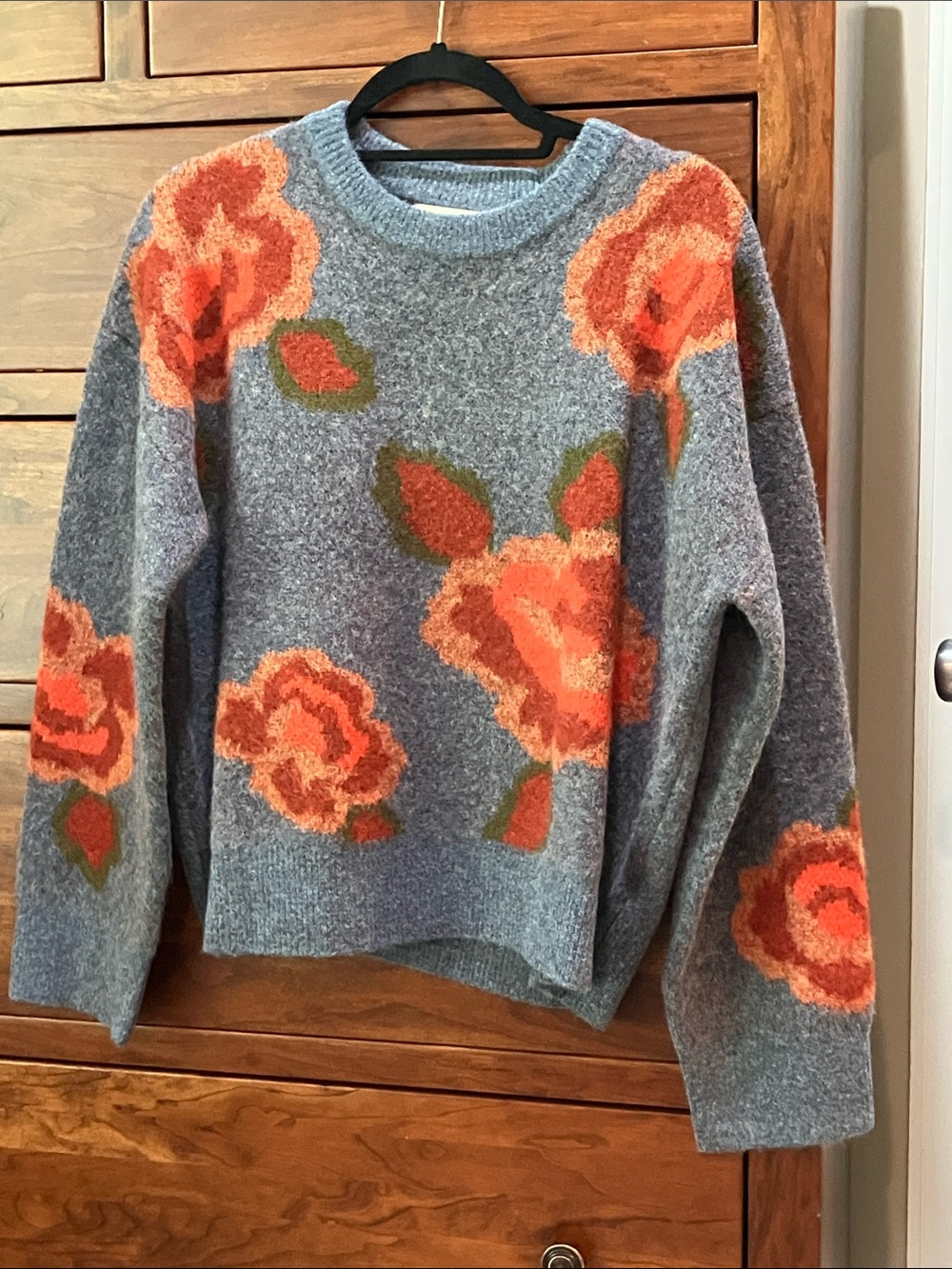 NATURAL LIFE Heather Blue Crewneck Sweater with Orange Floral Accents. Size M. - Picture 2 of 6